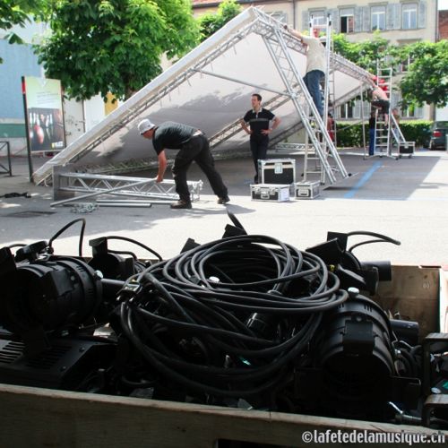 Loading Image